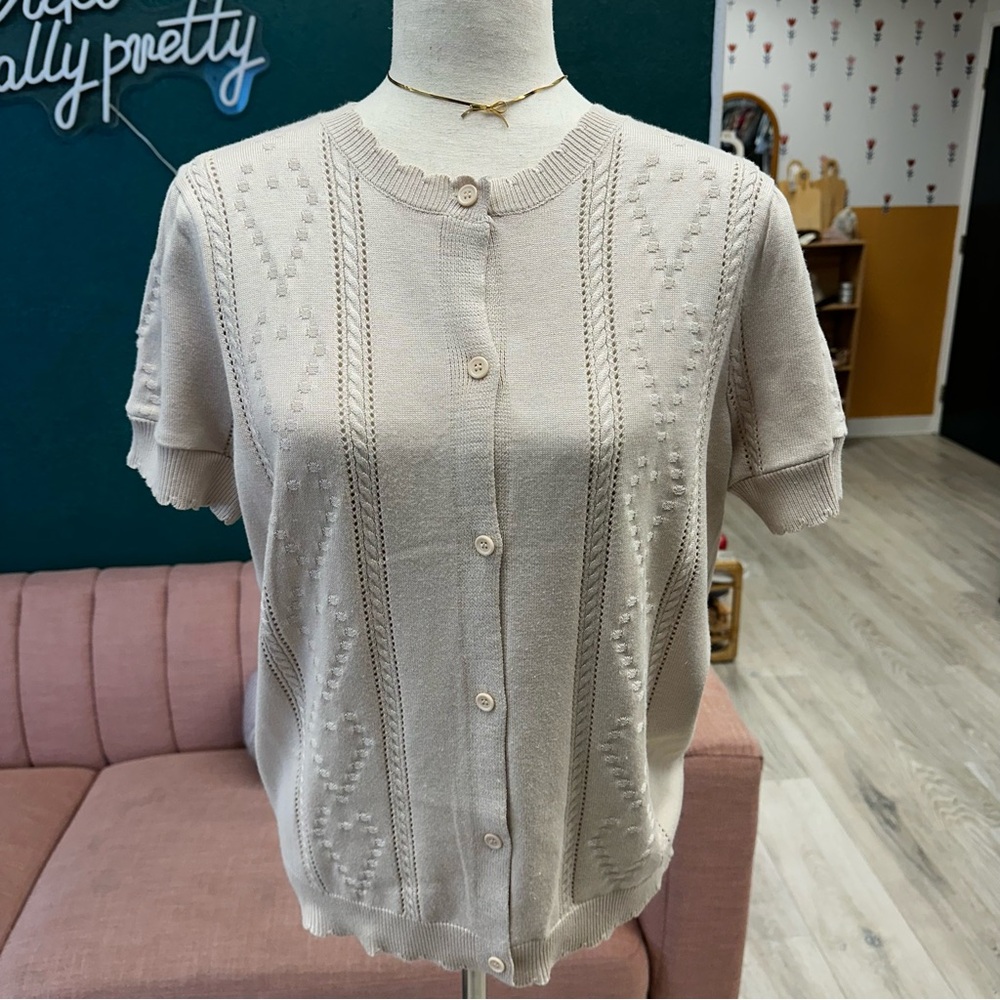 Kancy Kole beige short sleeve cardigan